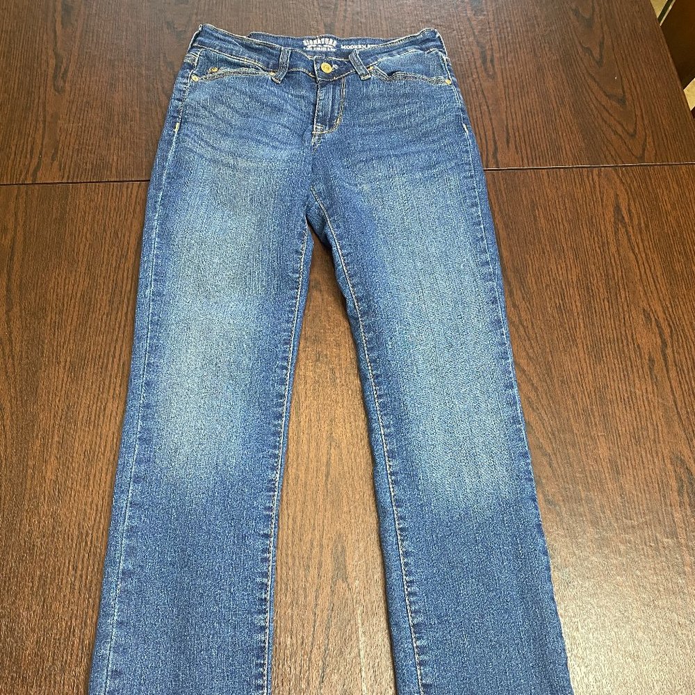 Levis Strauss Signature Modern Straight W27 L32 WPL423 4M